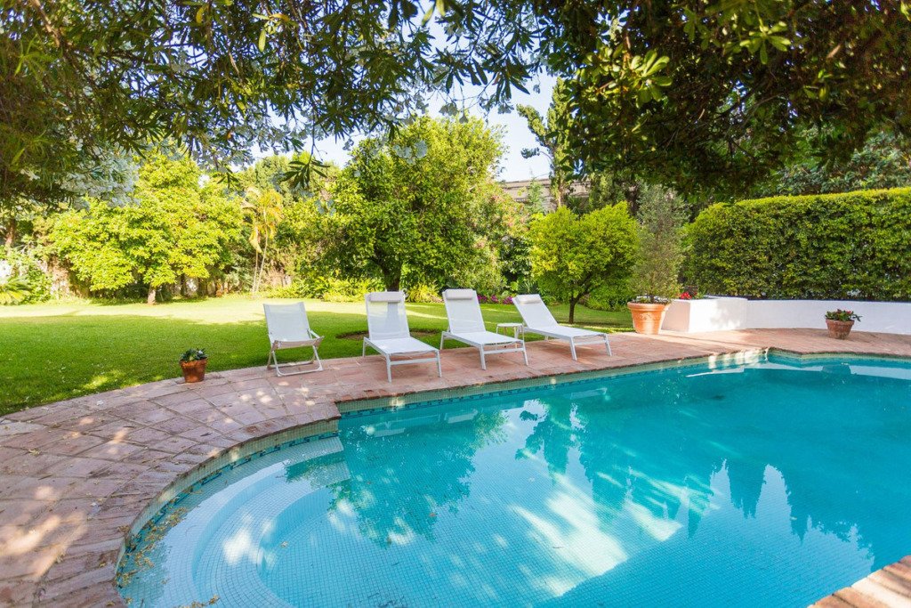 Villa – Chalet — The Golden Mile