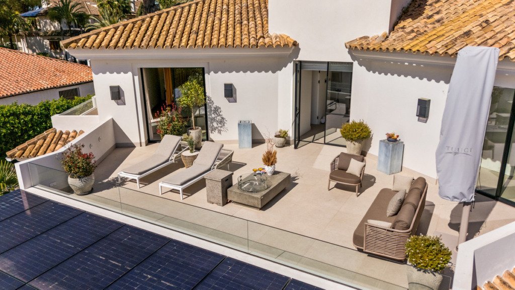 Villa – Chalet — Los Monteros