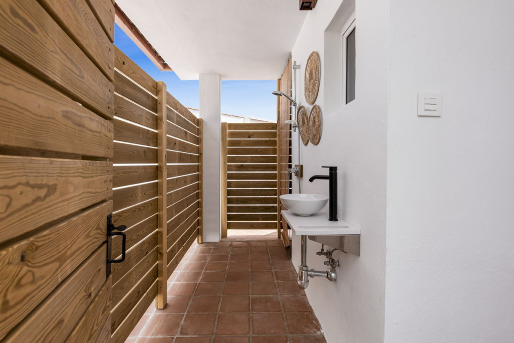 Villa – Chalet — Las Chapas