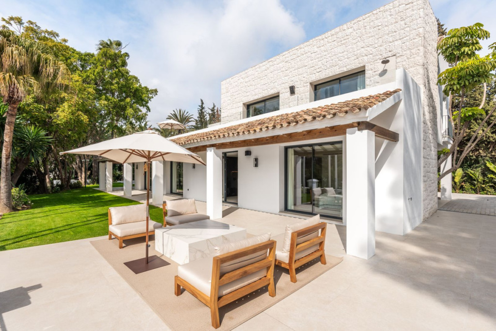 Вилла/Шале — Las Brisas