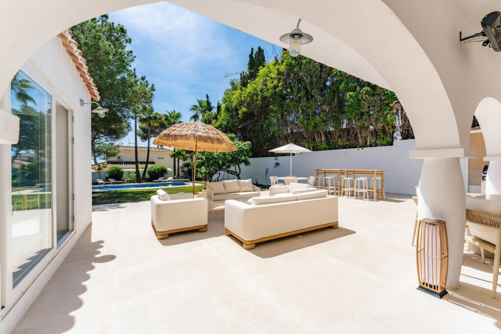 Detached Villa — Costabella