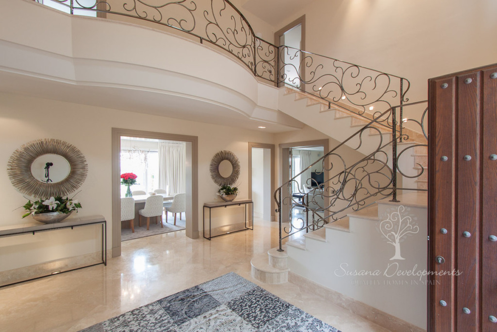 Villa – Chalet — Benahavís