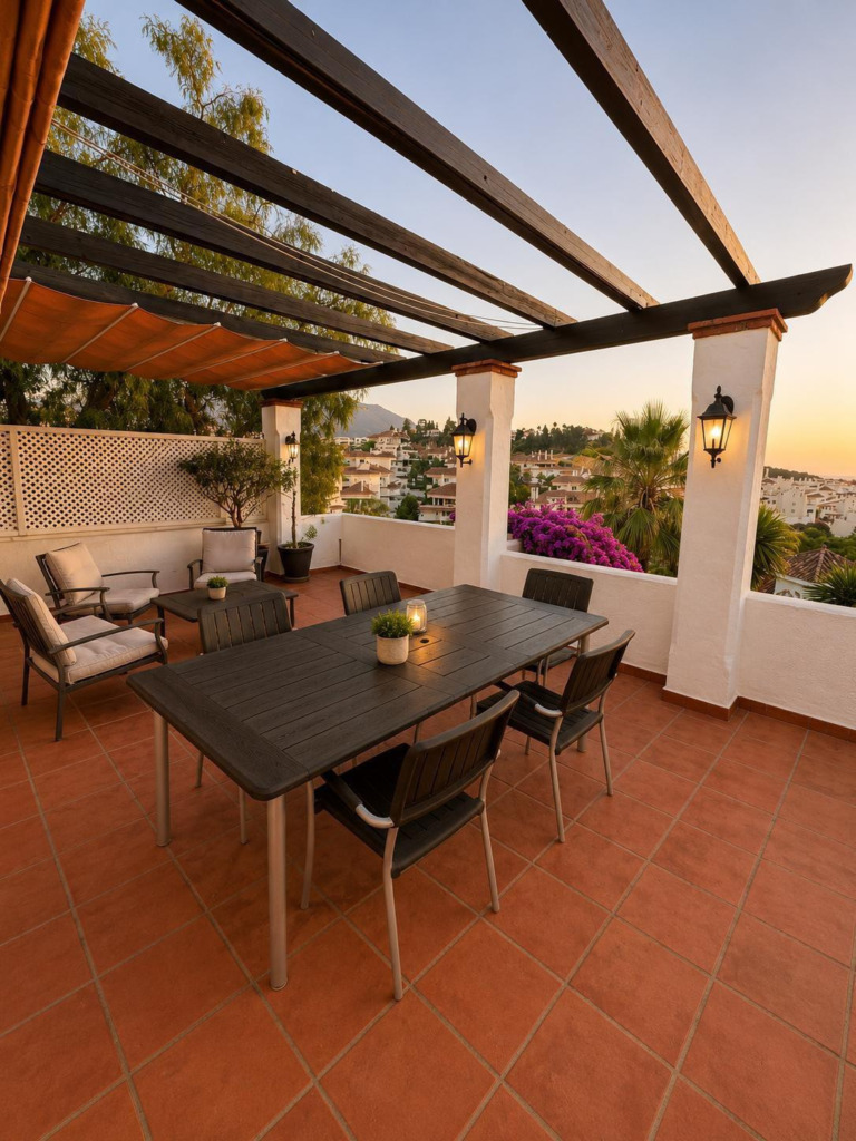 Detached Villa — Nueva Andalucía