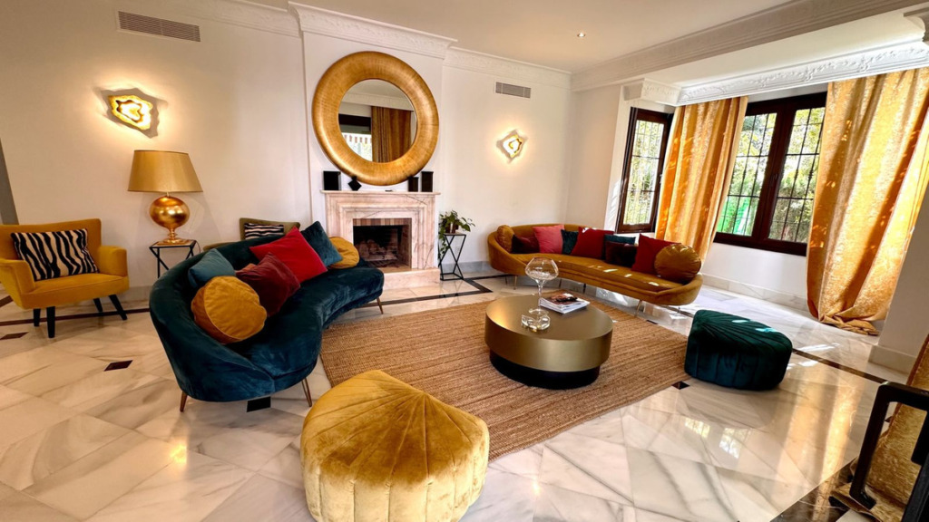 Villa – Chalet — Las Chapas