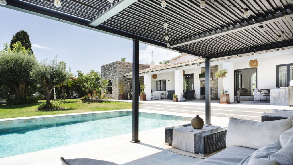 Villa – Chalet — Cortijo Blanco