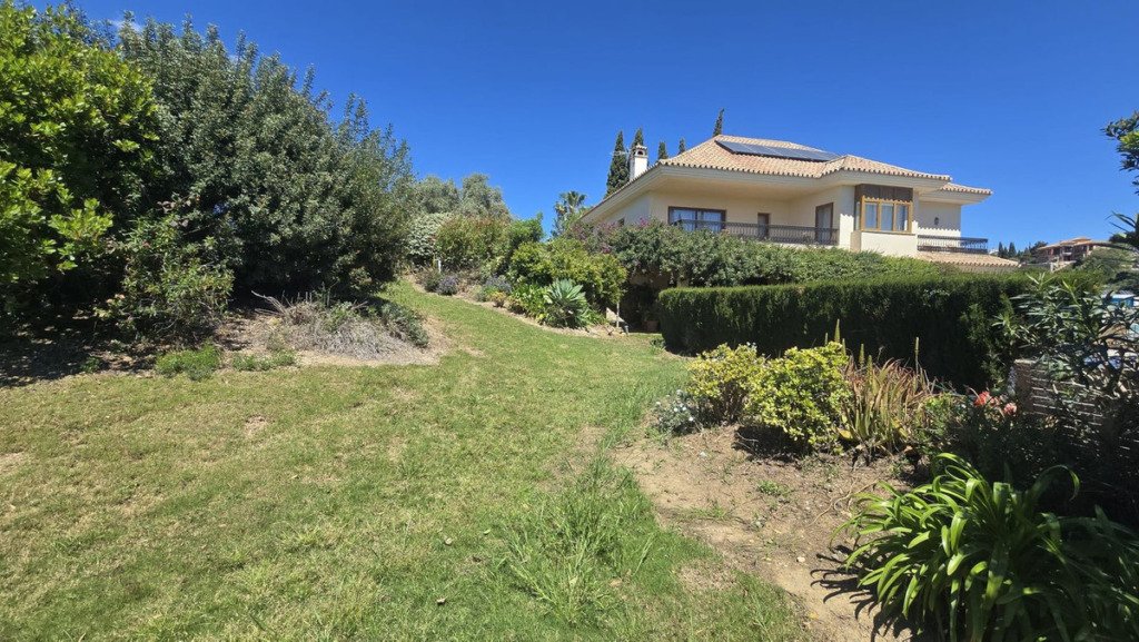 Detached Villa — El Rosario