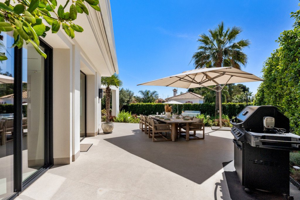Villa – Chalet — Los Monteros