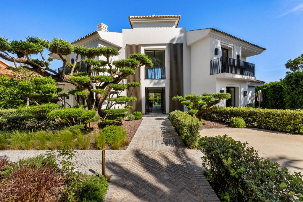 Villa – Chalet — Los Monteros