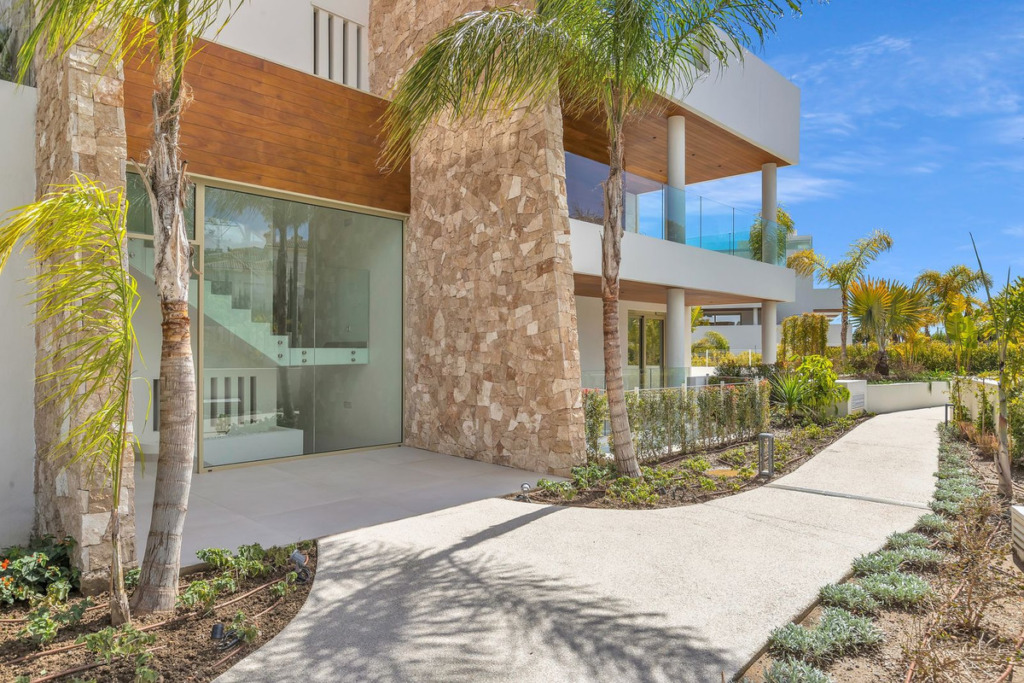 Apartamento Planta Media — Marbella