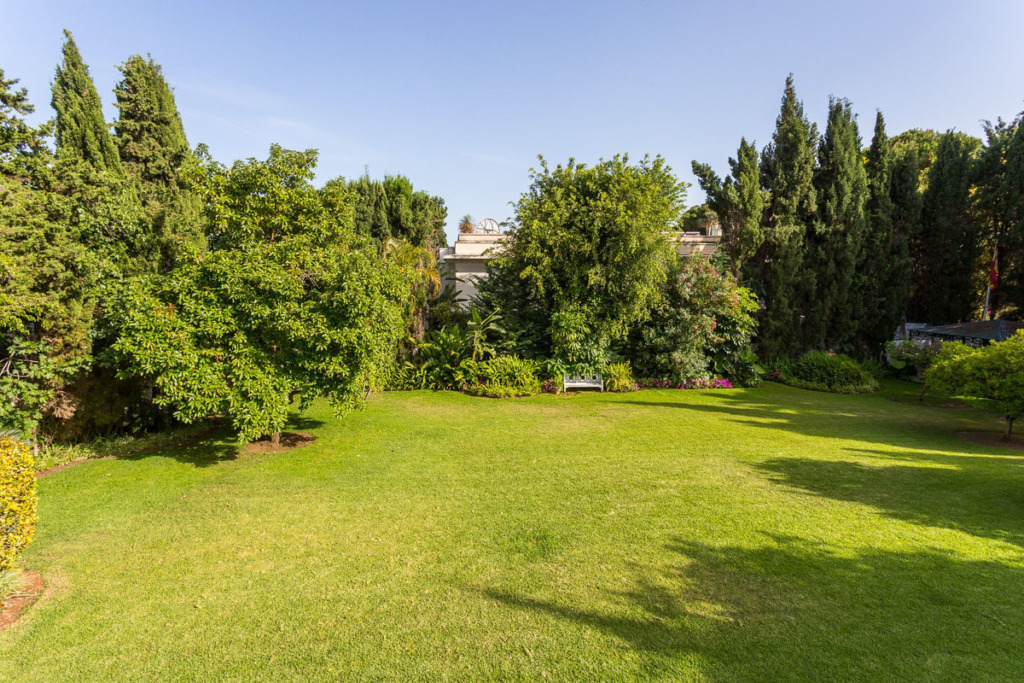 Villa – Chalet — The Golden Mile