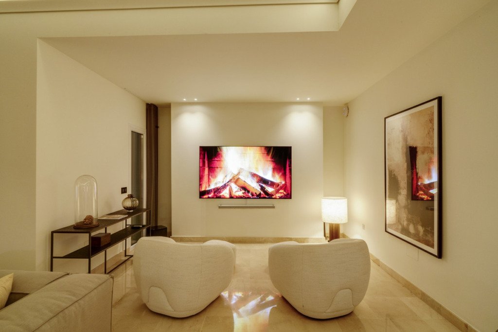 Detached Villa — Nueva Andalucía
