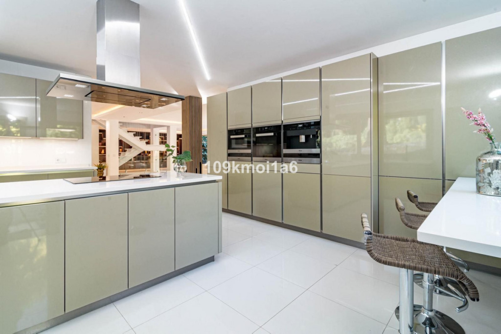 Villa – Chalet — Río Real