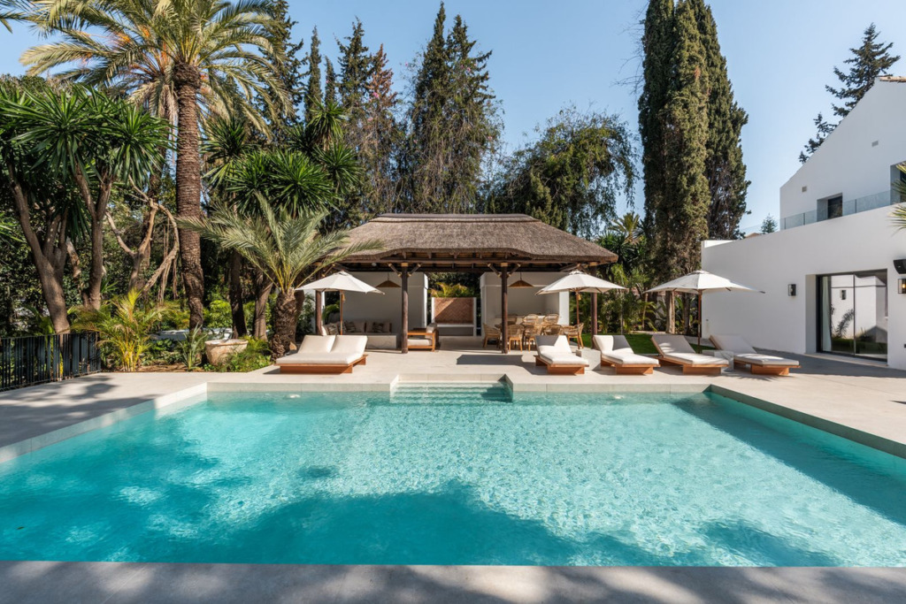 Villa – Chalet — Las Brisas