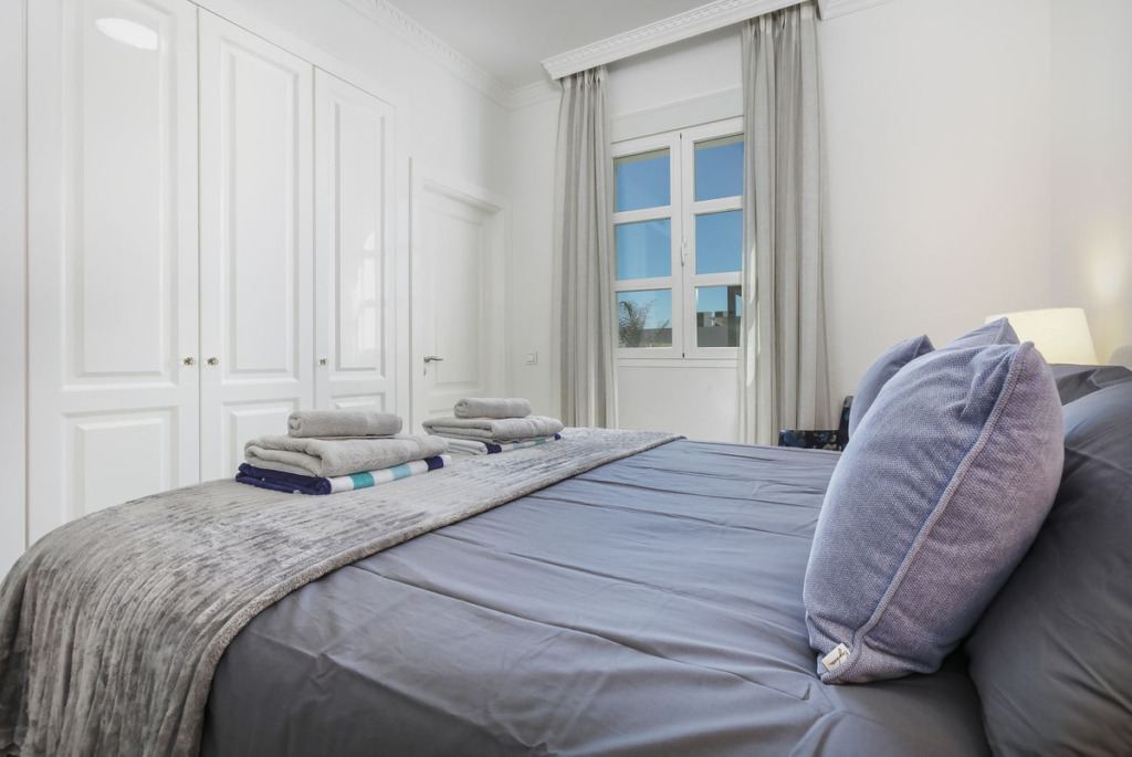 Adosada — Elviria
