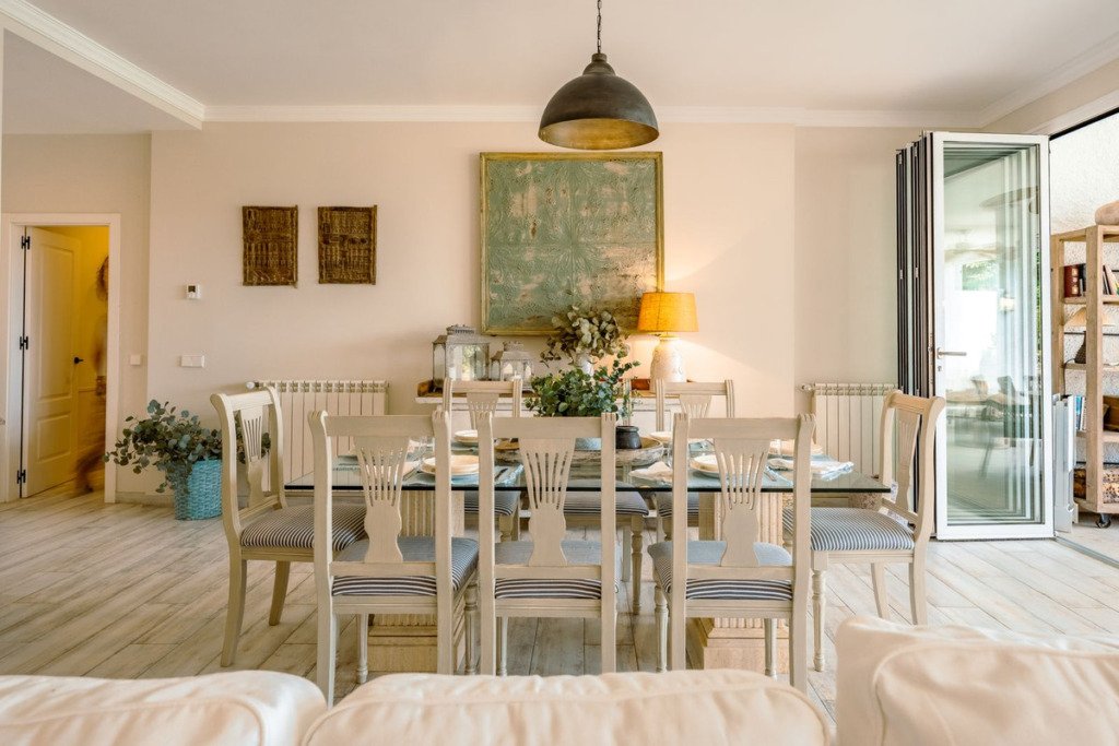 Villa – Chalet — Guadalmina Baja