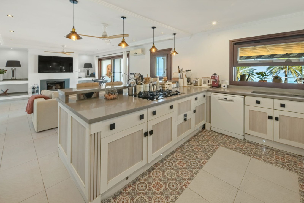 Detached Villa — Manilva