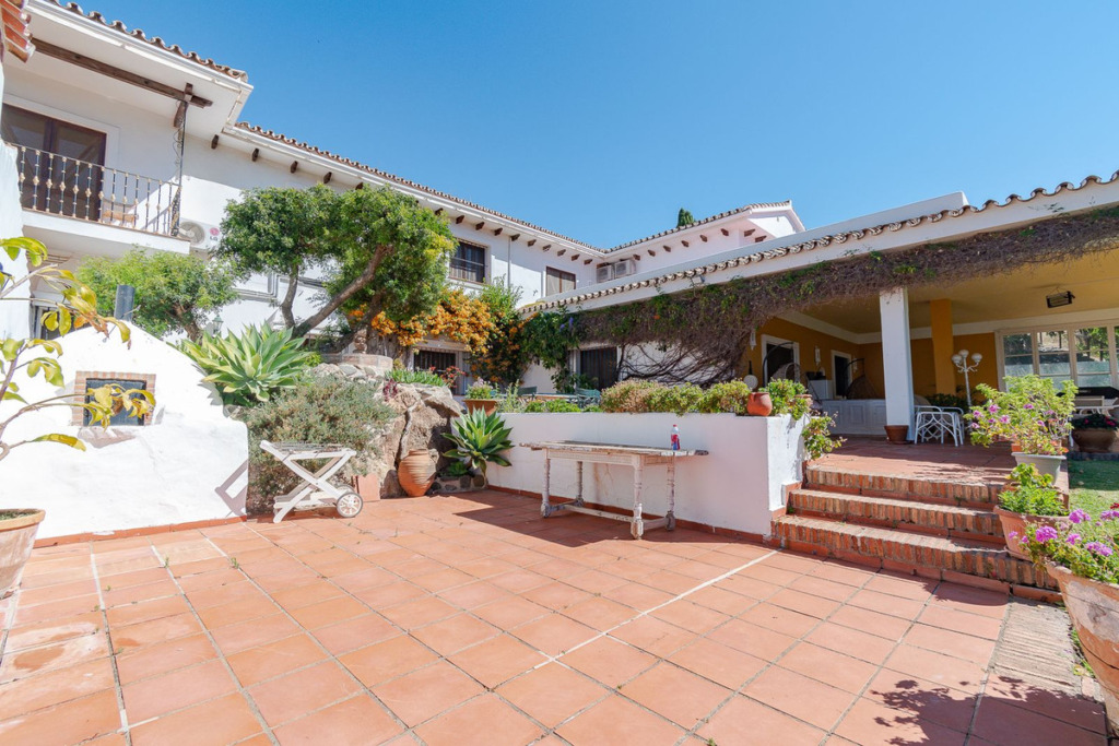 Финка — Marbella
