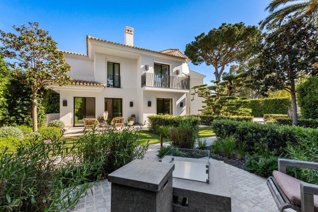 Villa – Chalet — Los Monteros