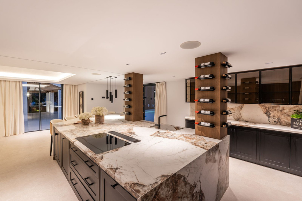 Villa – Chalet — Las Brisas