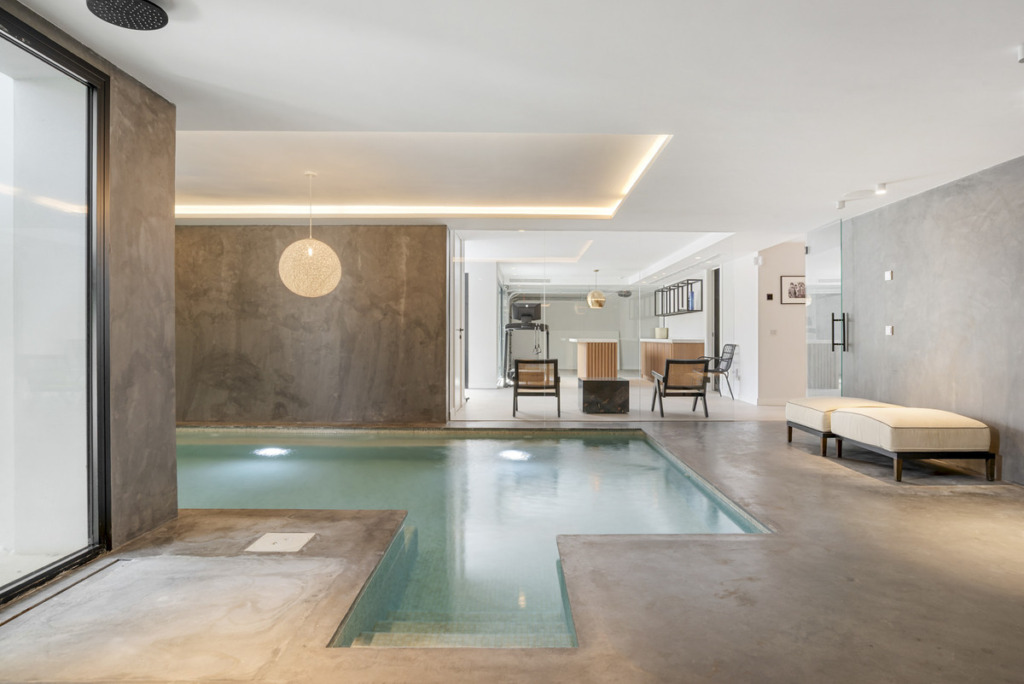 Detached Villa — Nueva Andalucía