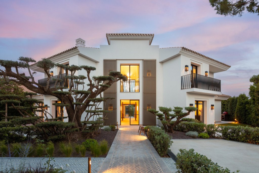 Villa – Chalet — Los Monteros