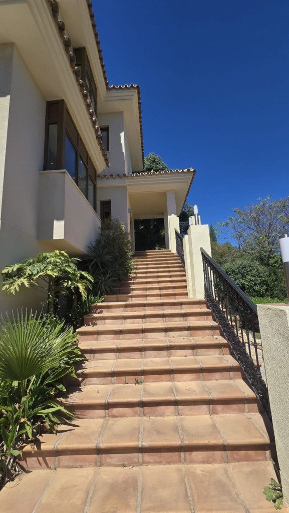 Detached Villa — El Rosario