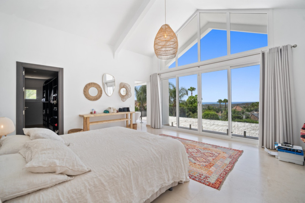 Villa – Chalet — El Paraiso