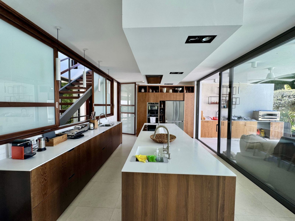 Villa – Chalet — Benahavís