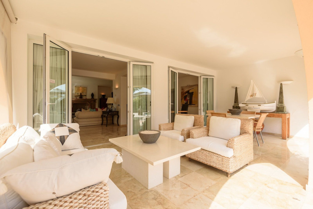 Detached Villa — Los Monteros