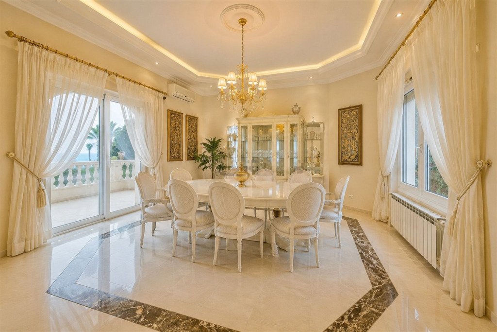 Villa – Chalet — Hacienda Las Chapas