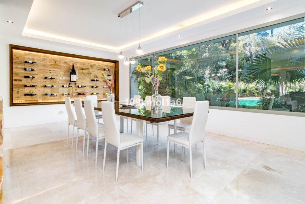 Villa – Chalet — Río Real