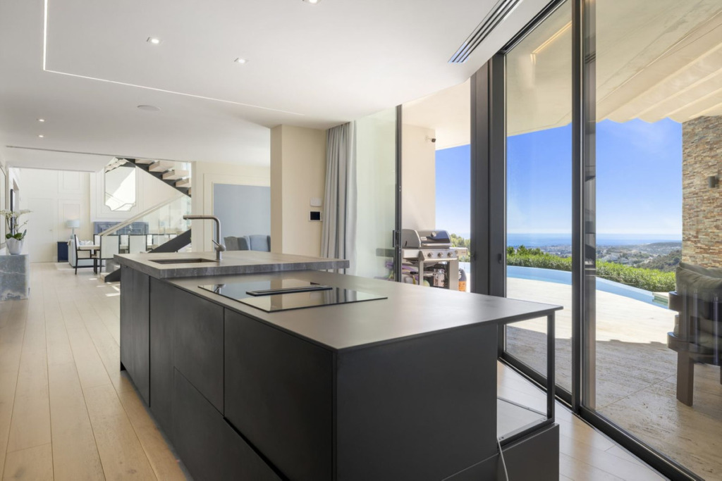 Вилла/Шале — El Madroñal