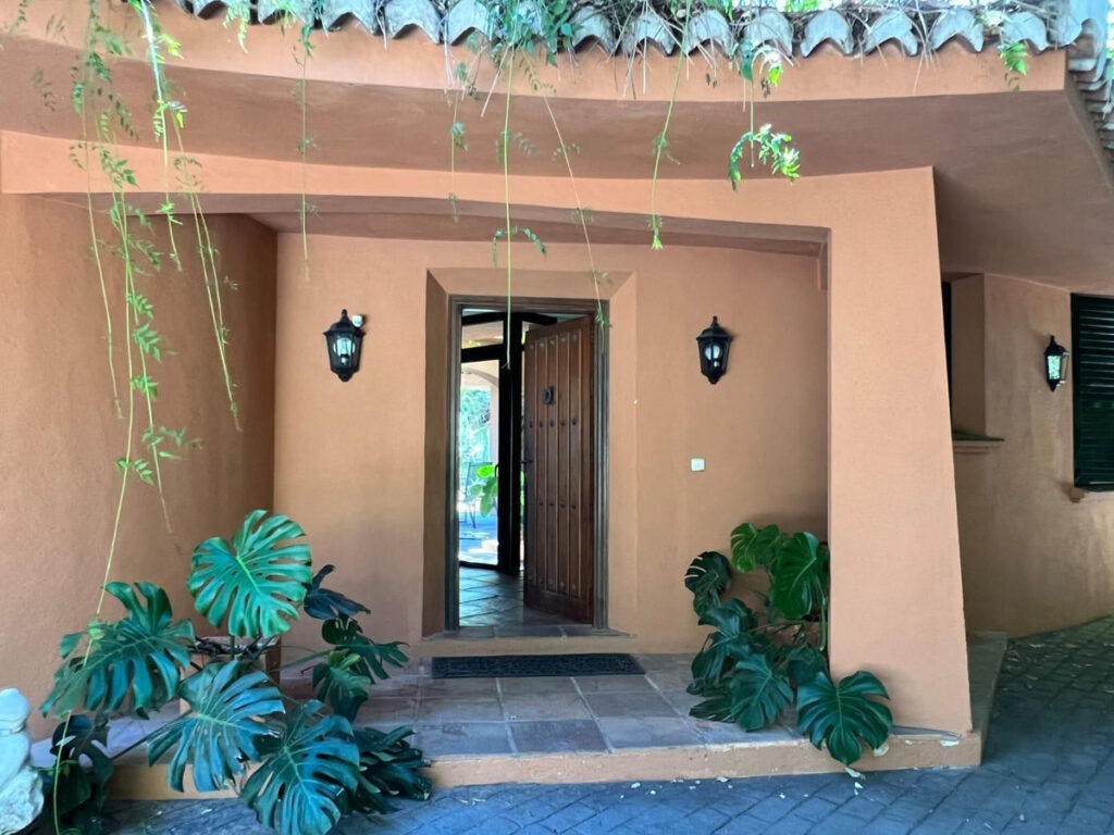 Detached Villa — Marbella