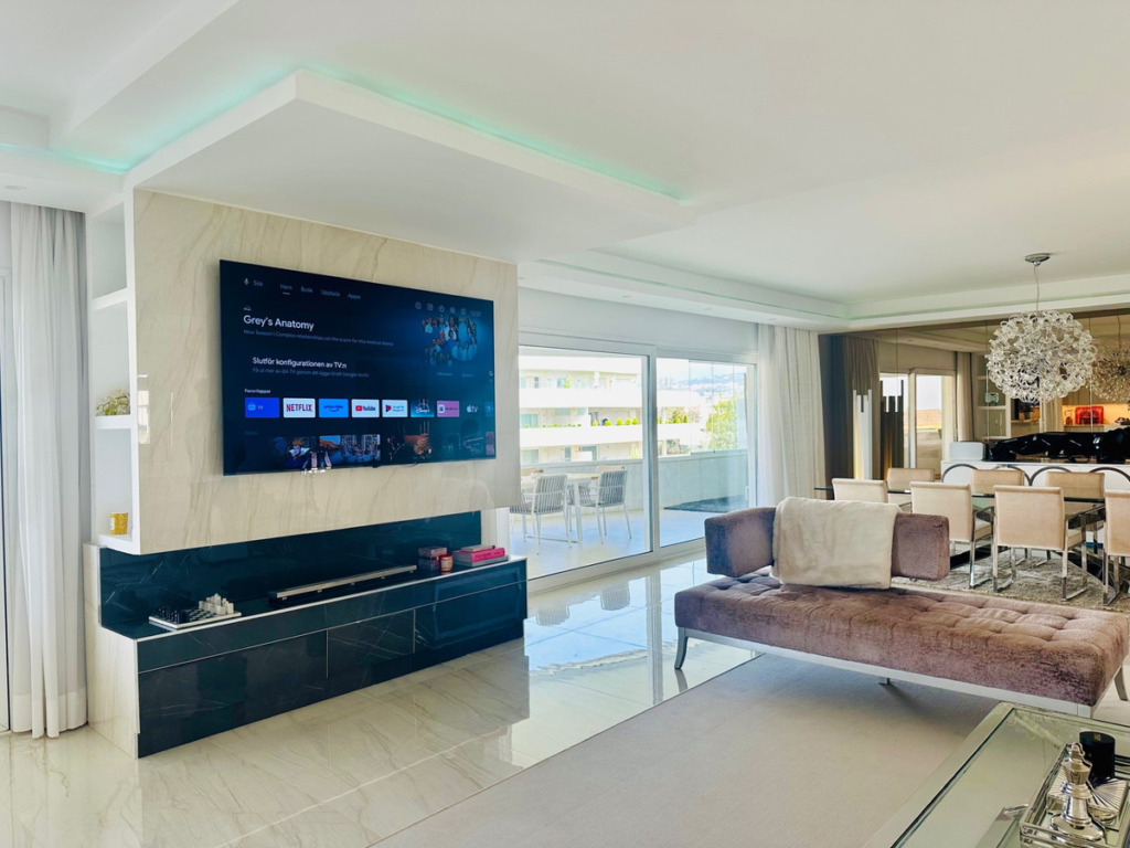 Middle Floor Apartment — Puerto Banús