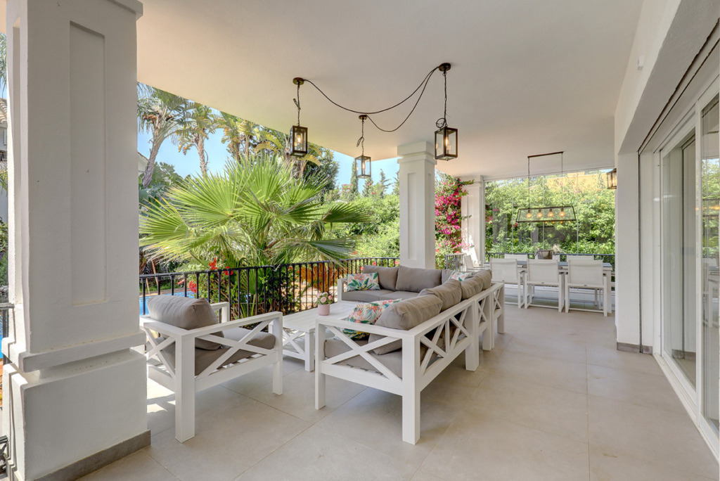 Villa – Chalet — Cabopino