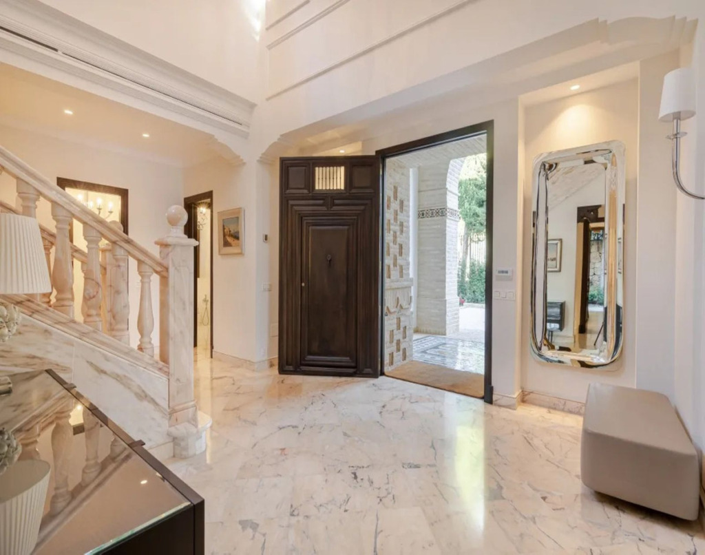 Villa – Chalet — Sierra Blanca