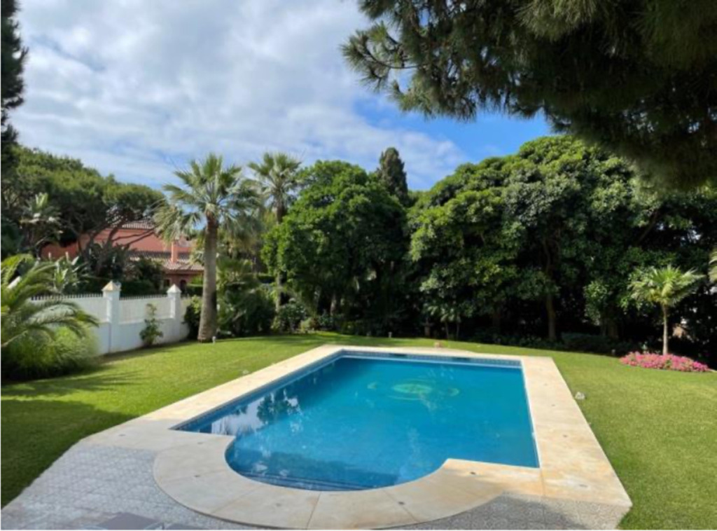 Вилла/Шале — Marbella