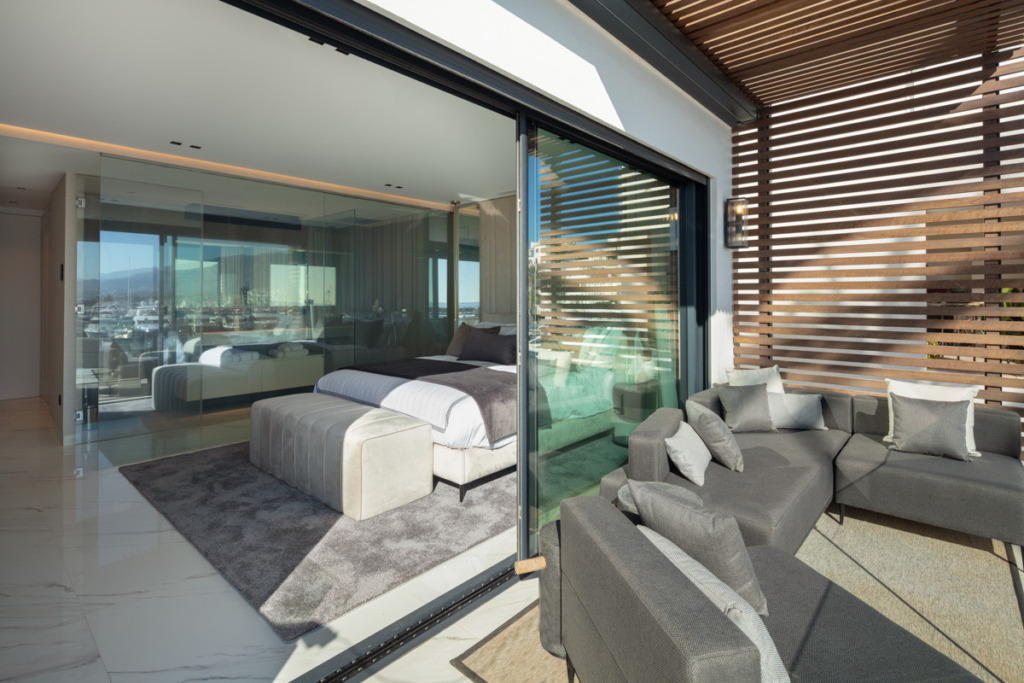 Apartamento Planta Media — Puerto Banús