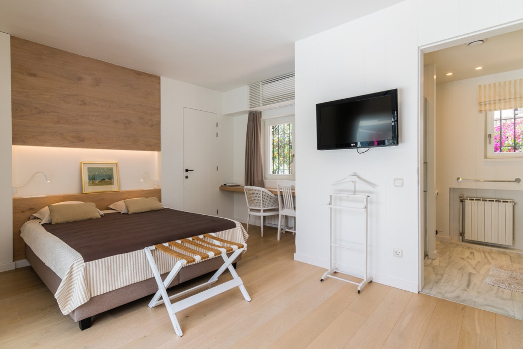 Villa – Chalet — Las Brisas