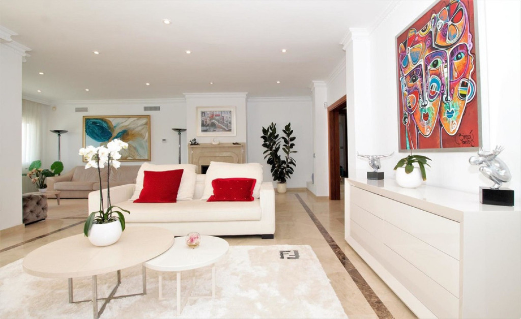 Villa – Chalet — El Paraiso