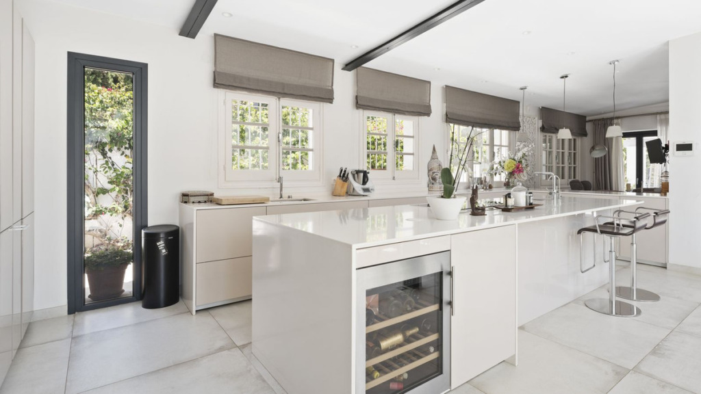 Detached Villa — Cortijo Blanco