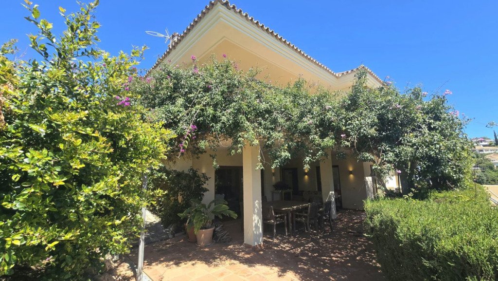 Detached Villa — El Rosario