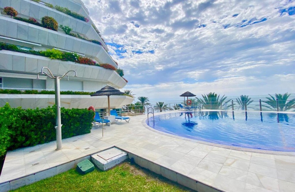 Apartamento Planta Media — Marbella