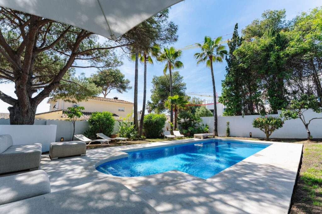 Detached Villa — Costabella