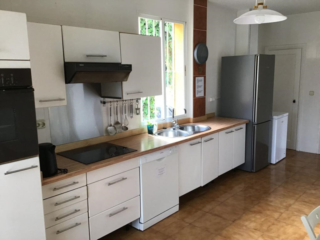 Villa – Chalet — Nueva Andalucía