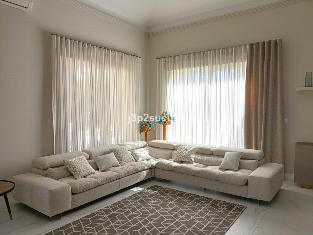 Villa – Chalet — Cortijo Blanco