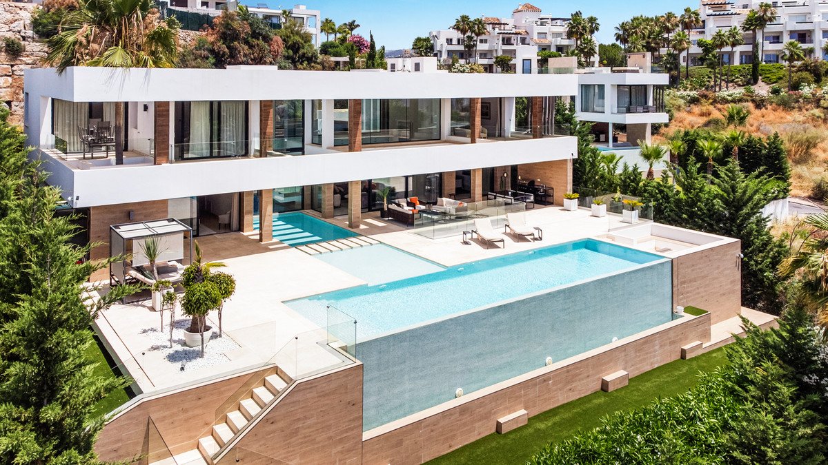 Detached Villa — Benahavís