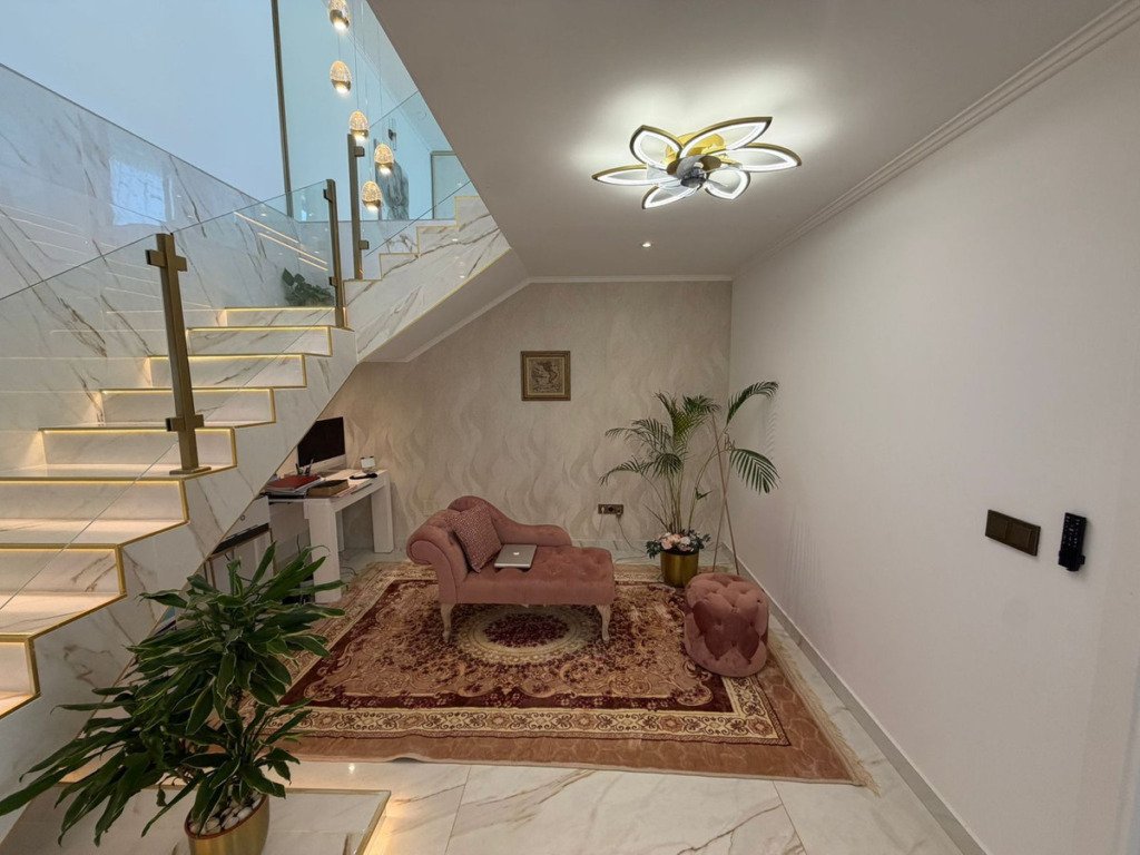 Detached Villa — Estepona