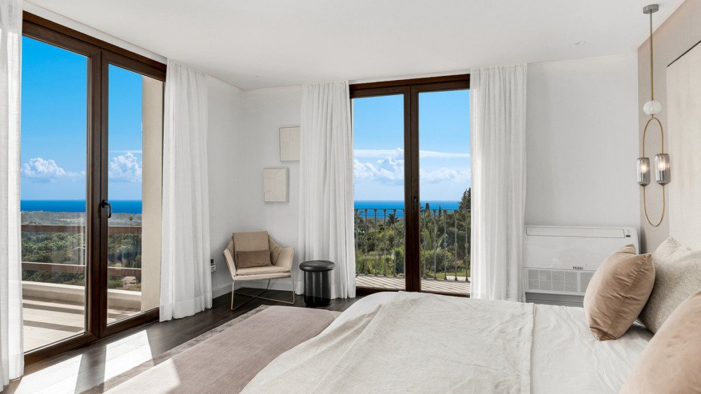 Вилла/Шале — Estepona
