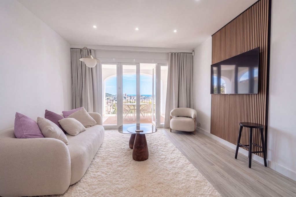 Ground Floor Apartment — Benahavís